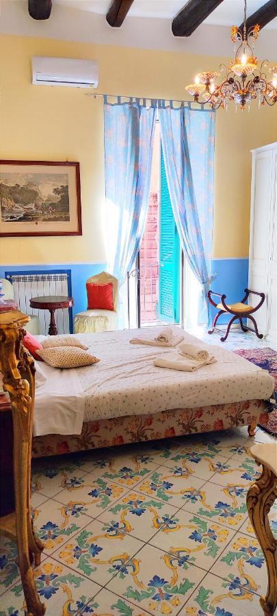 Una Stanza Al Museo Napels Buitenkant foto